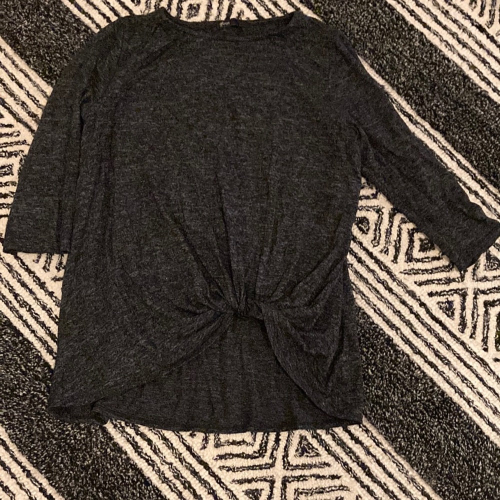 Gibron Nordstrom brand 3/4 sleeve top. Dark gray size small, fits loose.